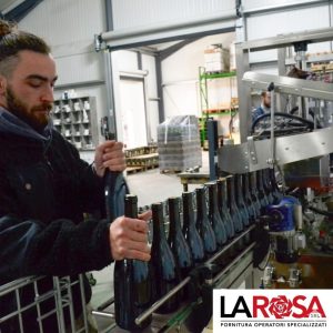 Operaio Etichettatura